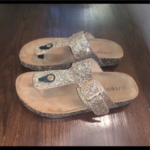 Gold sparkly cork sandals Sz 7.5
